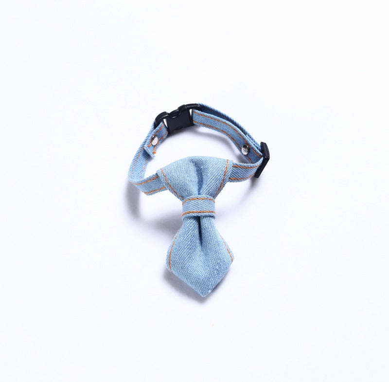 Cattitude‘s denim tie/collar